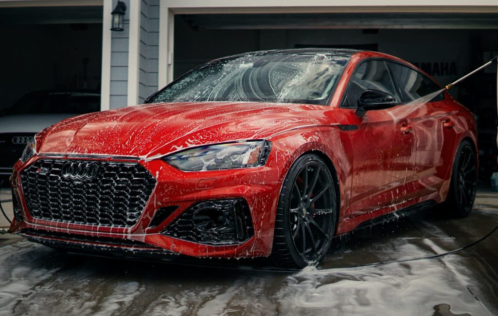 understanding car valeting service